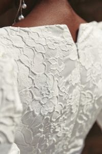 Los brocados en vestidos de novia en blanco roto floral el vestido de novia perfecto, un lujo en tu piel